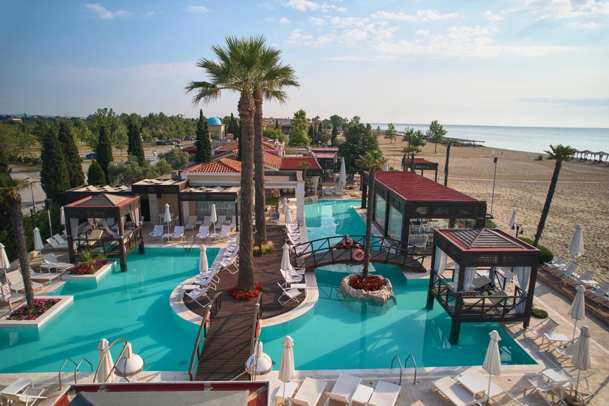 Mediterranean Village Hotel & Spa Paralía 외부 사진